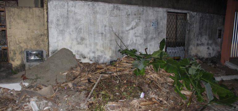 Moradores do Pinheiro Borges Reclamam de Acúmulo de Entulhos