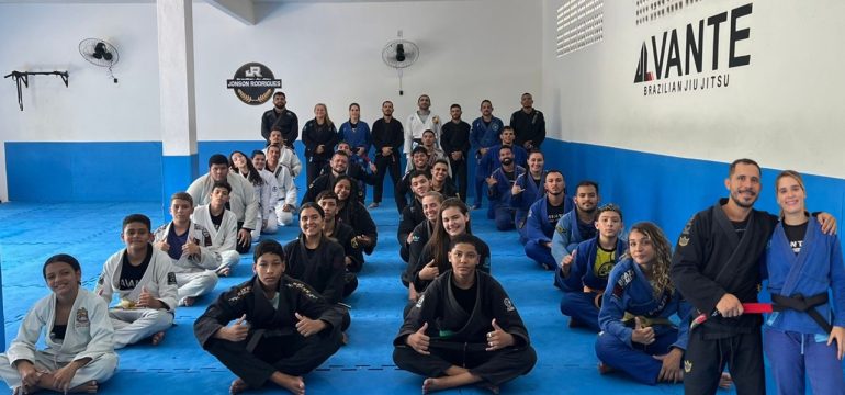Ingridh Mayara é a 1ª macaibense graduada faixa preta de Jiu-jitsu