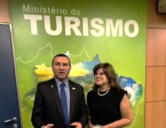 Emídio Júnior articula inclusão de Macaíba no Mapa Nacional do Turismo em Brasília