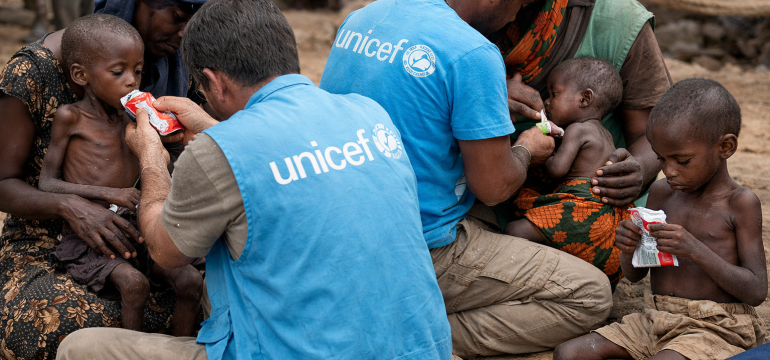 Um real por dia pode devolver a infância