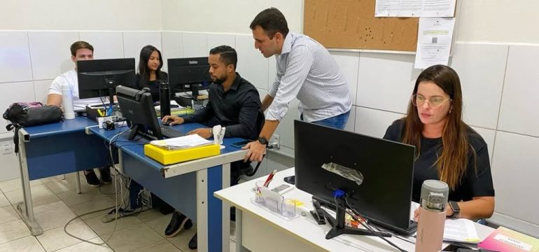 Assistência Social de Macaíba oferta a pessoas trans apoio jurídico para retificação de nome e gênero