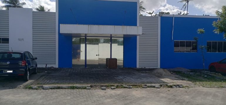 O vereador do grito fácil e da contradição silenciosa