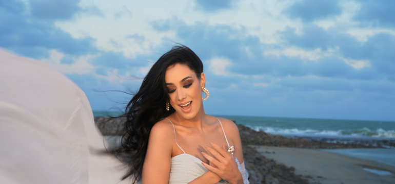 Marina Elali lança projeto de louvores com clipe gravado em Natal e destaca belezas do RN