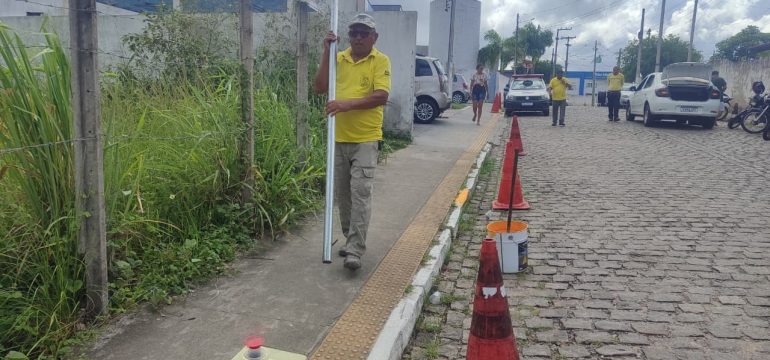 Secretaria de Trânsito reforça sinalização e disciplina tráfego no Monte Líbano