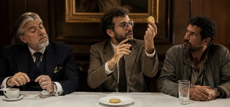 O Último Biscoito: Quando o Discurso Alimenta Uns e a Fome Fica para Outros