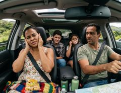 Ouvido tampado durante a viagem? Saiba por que isso acontece